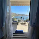Breathtaking Oceanfront View & Private Lejlighed *