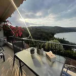 Breathtaking Oceanfront View & Private Lejlighed Xiropigado