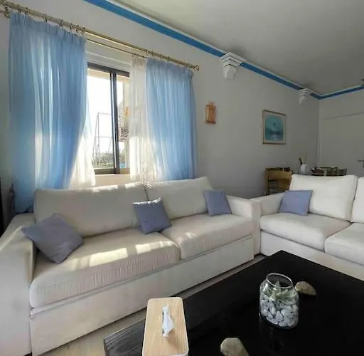 Breathtaking Oceanfront View & Private *