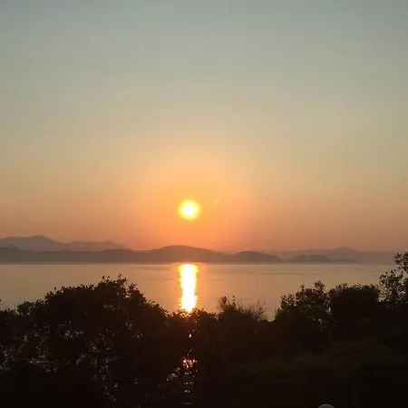 Apartman Breathtaking Oceanfront View & Private *