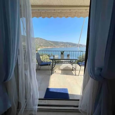 Breathtaking Oceanfront View & Private Apartman *