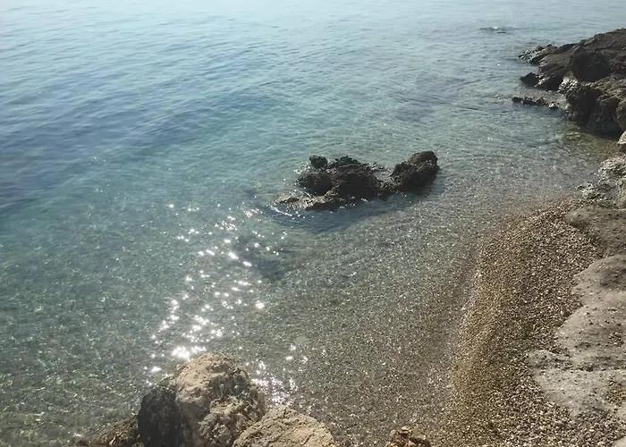 Breathtaking Oceanfront View & Private 시로피가도