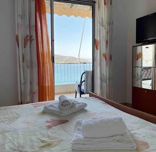 Breathtaking Oceanfront View & Private Xiropígado