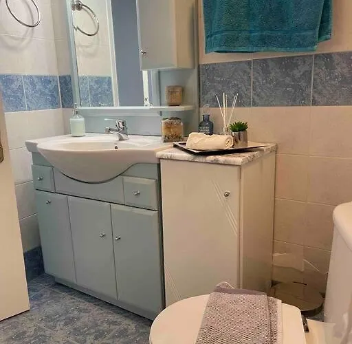 Breathtaking Oceanfront View & Private